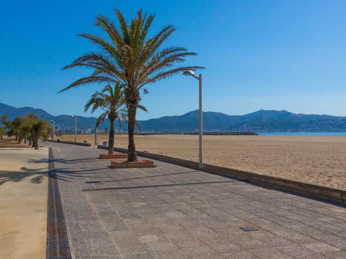 Apartment Bahia II By Interhome Empuriabrava