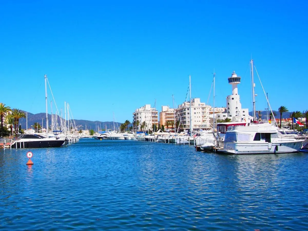 Apartment Bahia II By Interhome  Empuriabrava